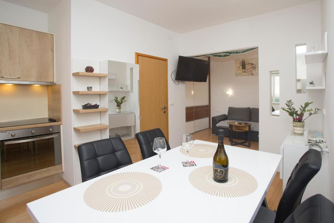 Apartment Adria Split Eksteriør billede