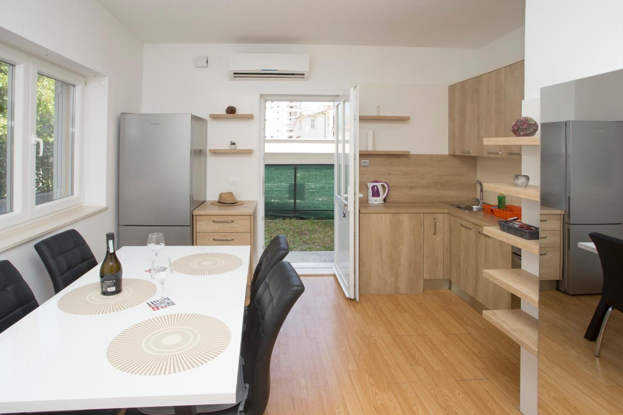 Apartment Adria Split Eksteriør billede
